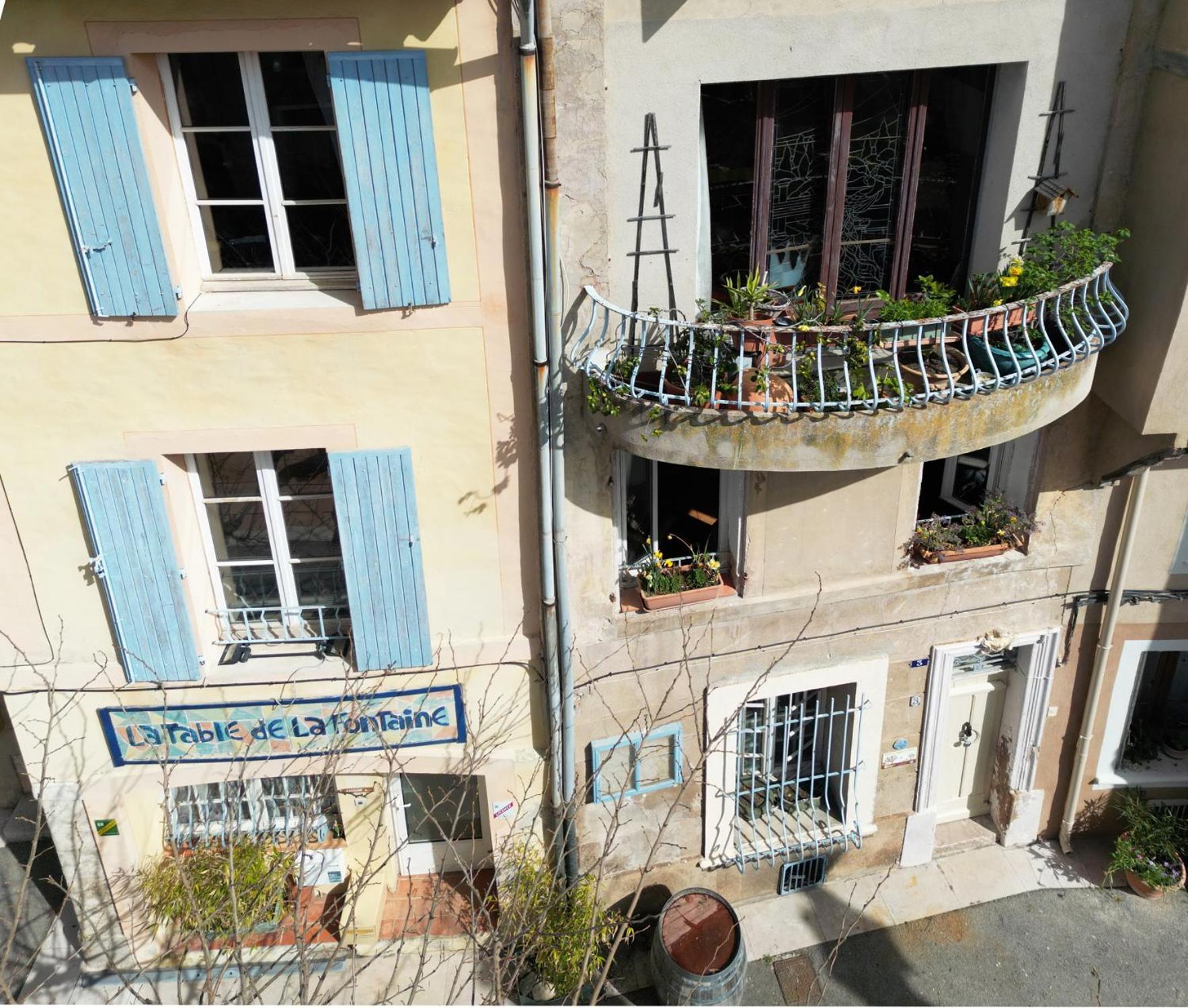 Auberge De La Fontaine Rians  Exteriér fotografie